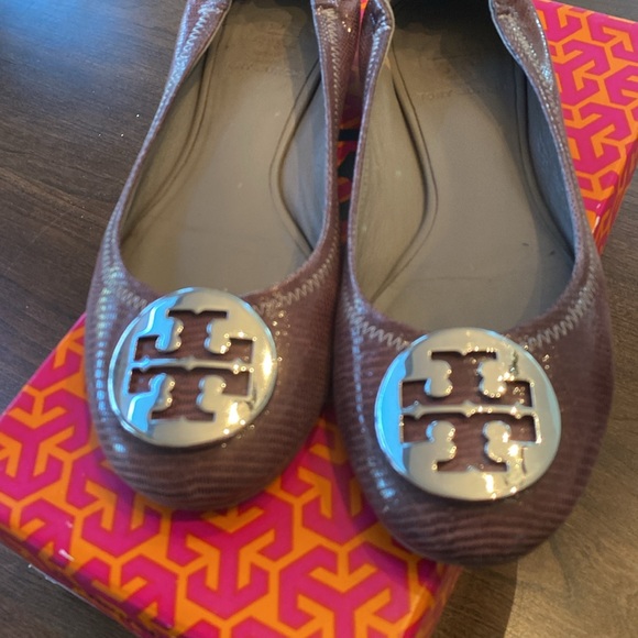 Tory Burch Reva flat - Picture 2 of 6